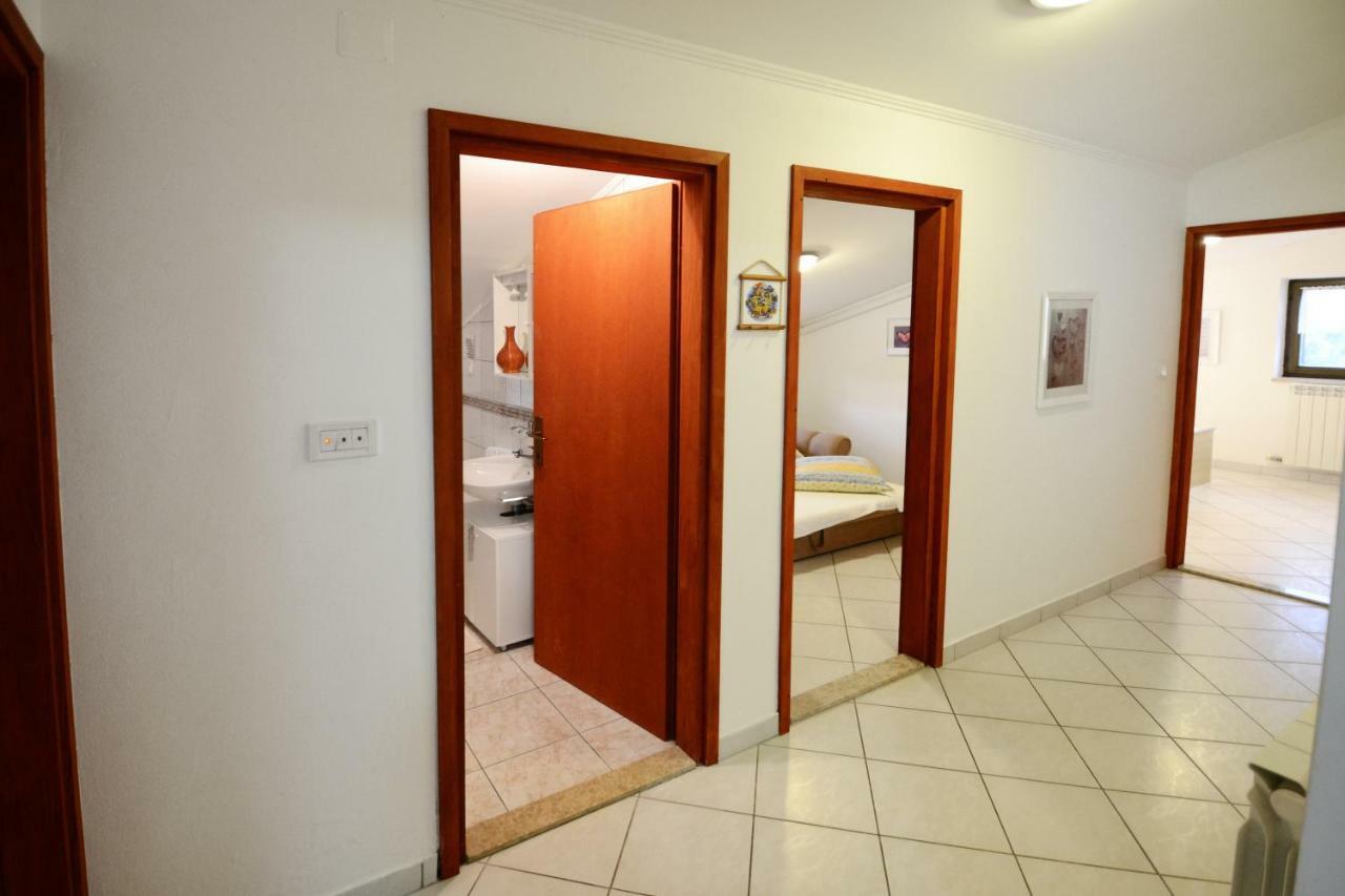 Apartments Pilic Rosini Esterno foto