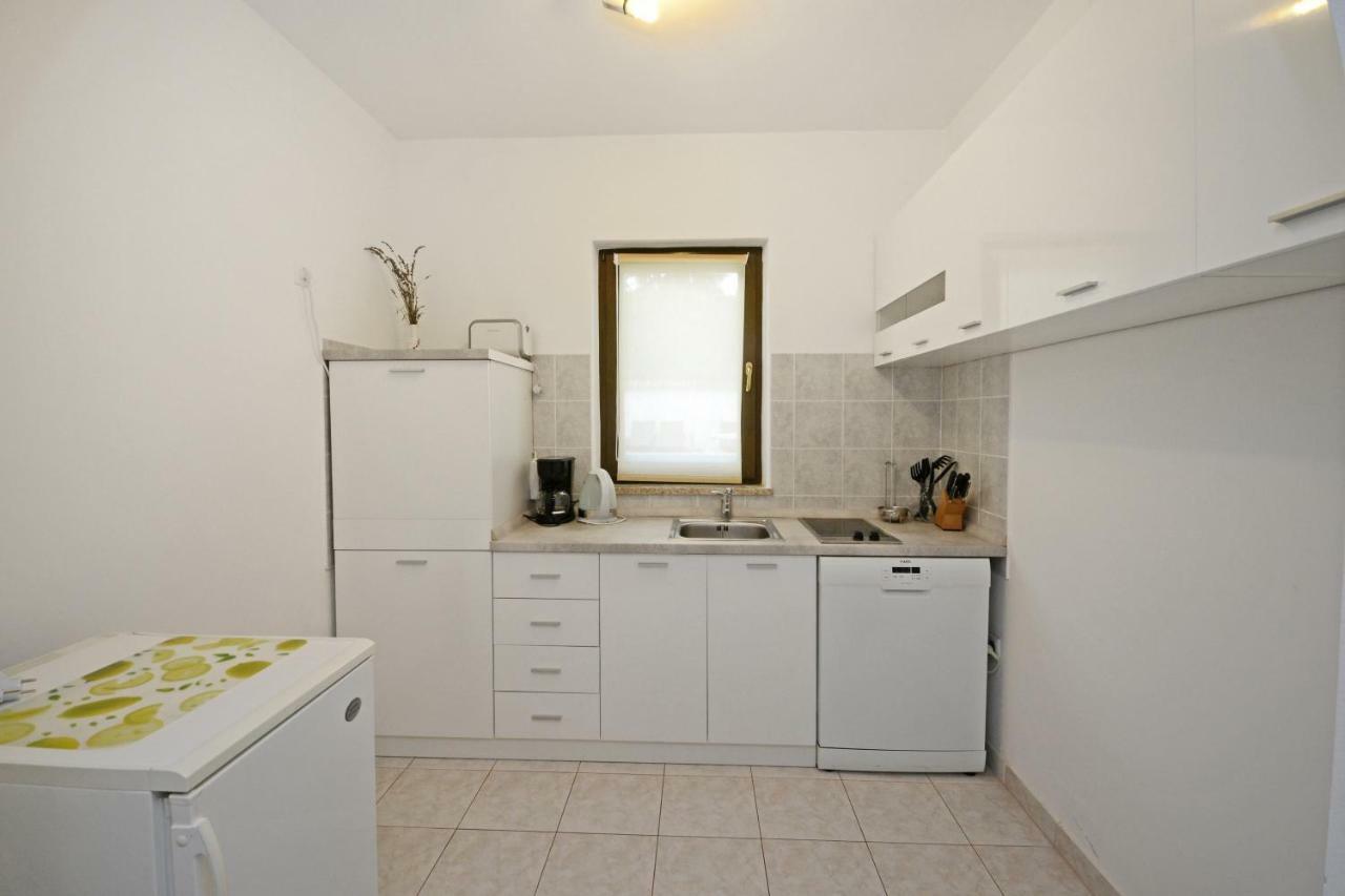 Apartments Pilic Rosini Esterno foto